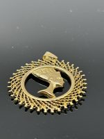 Pierścionek z diamentem